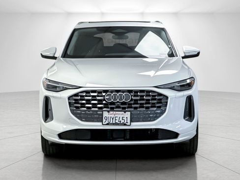 Certified 2025 Audi Q5 Premium Plus w/ Premium Plus image 8