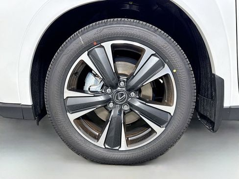 New 2025 Lexus UX 300h 300h Premium image 23