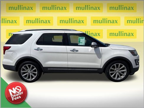 Used 2016 Ford Explorer Limited FWD image 2