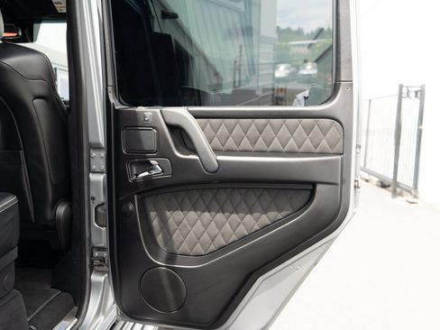 Used 2018 Mercedes-Benz G 550 Squared image 29
