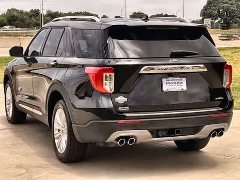 Used 2023 Ford Explorer King Ranch w/ Technology Package AWD/4WD image 5