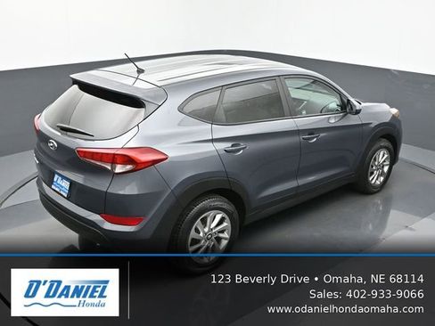 Used 2018 Hyundai Tucson SE w/ Cargo Package image 18