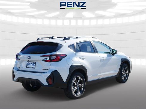 New 2026 Subaru Crosstrek 2.5i Premium image 2