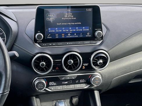 Used 2022 Nissan Sentra SV w/ All-Weather Package FWD image 5