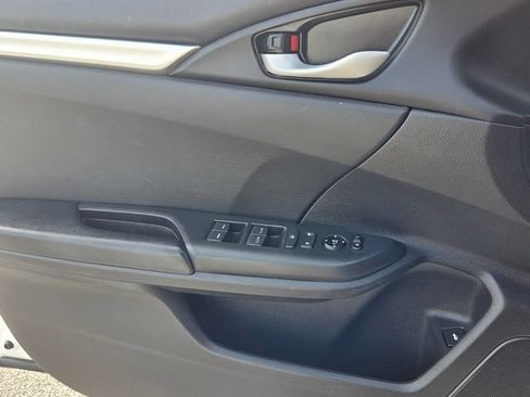 Used 2020 Honda Civic Sport image 31