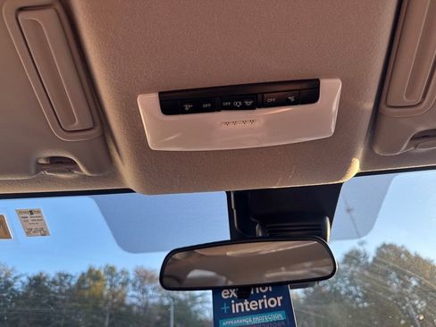 New 2025 Nissan Versa SV w/ Trunk Package image 24