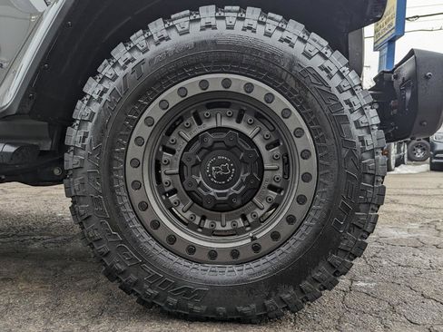 Used 2022 Jeep Gladiator Mojave w/ LED Lighting Group image 46