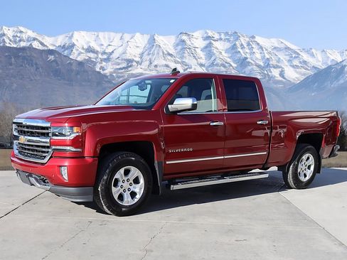Used 2018 Chevrolet Silverado 1500 LTZ Z71 w/ LTZ Plus Package image 2