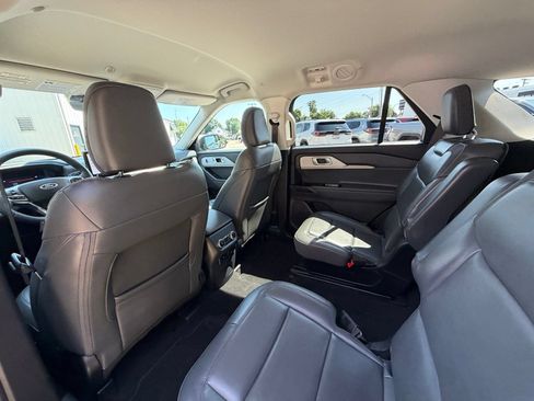Used 2026 Ford Explorer Active w/ Active Comfort Package AWD/4WD image 24