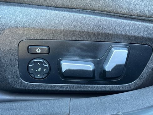 Used 2020 BMW 330i xDrive 330i xDrive Sedan 4D image 40