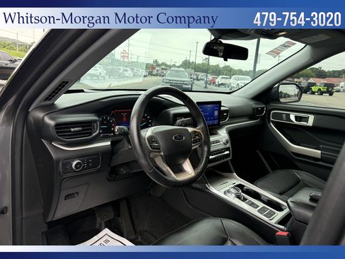 Used 2021 Ford Explorer XLT w/ Equipment Group 202A RWD image 10