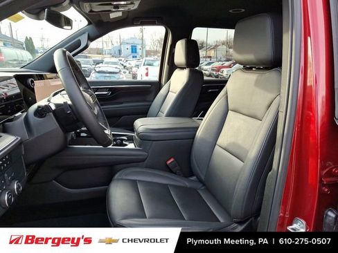 Certified 2025 Chevrolet Tahoe LT image 17