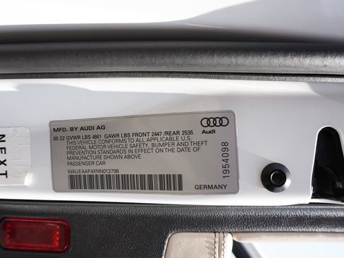Used 2022 Audi A4 2.0T Premium Plus AWD/4WD image 15
