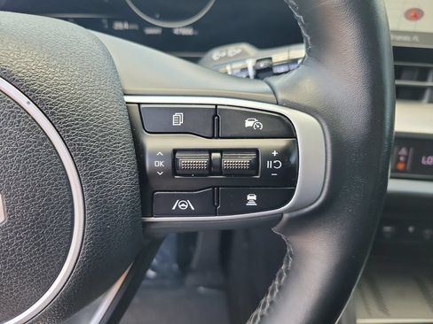 Used 2024 Kia Sportage SX FWD image 19