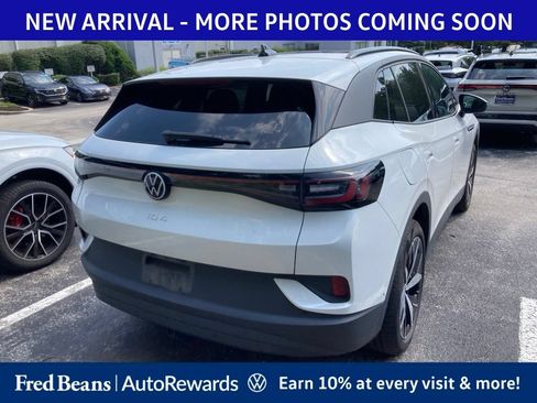 Used 2023 Volkswagen ID.4 Pro S AWD/4WD image 6