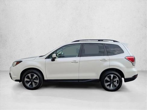 Used 2018 Subaru Forester 2.5i Limited image 9