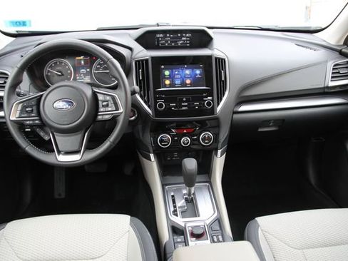 Certified 2023 Subaru Forester Premium image 31