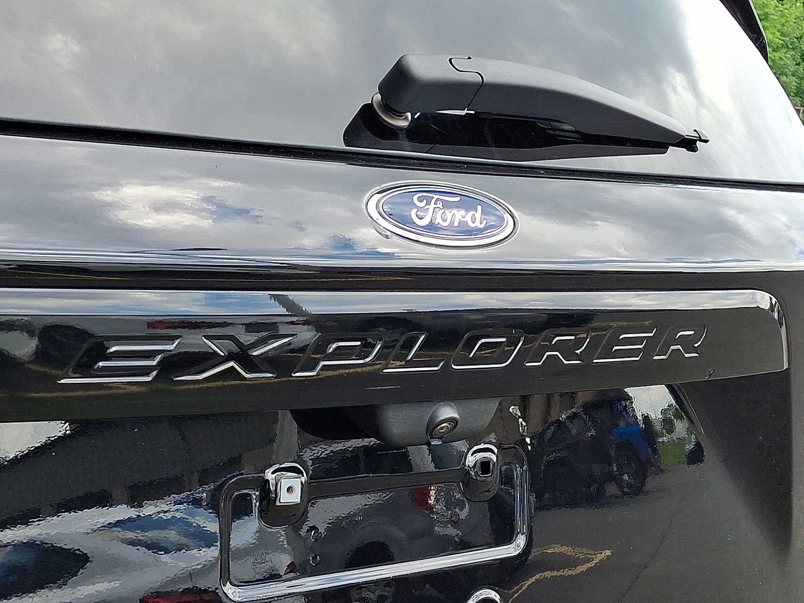 Used 2022 Ford Explorer ST w/ Equipment Group 401A AWD/4WD image 35