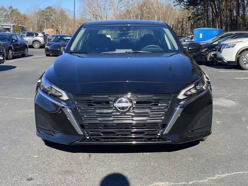 New 2025 Nissan Altima 2.5 S image 8