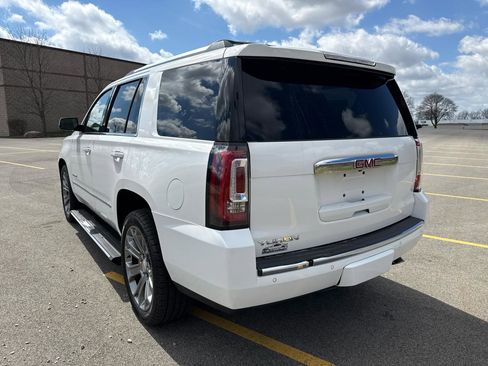 Used 2015 GMC Yukon Denali w/ Premium Package AWD/4WD image 7