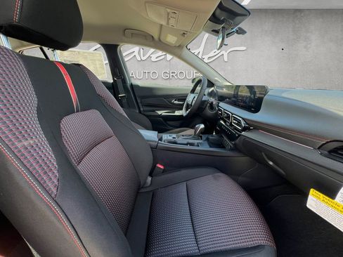 New 2026 Nissan Sentra SR FWD image 24