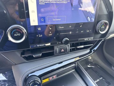 Used 2025 Lexus NX 250 FWD w/ Towing Package (2000 Lbs) image 19