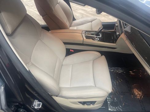 Used 2009 BMW 750Li image 21