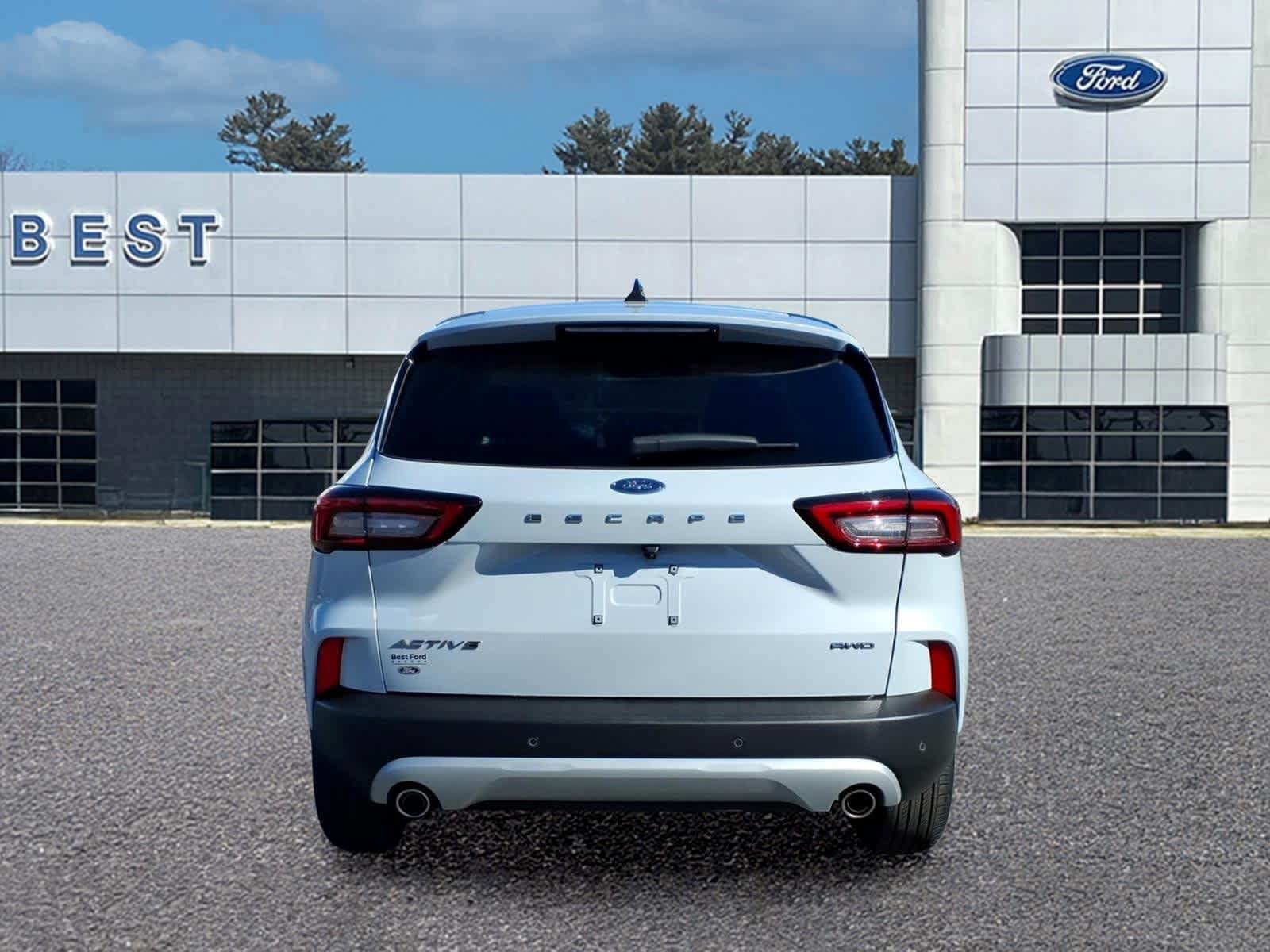 Used 2025 Ford Escape Active w/ Tech Pack #1 AWD/4WD image 5