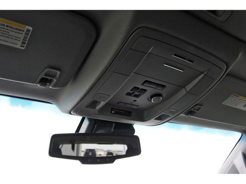 Used 2018 Chevrolet Tahoe LT image 24