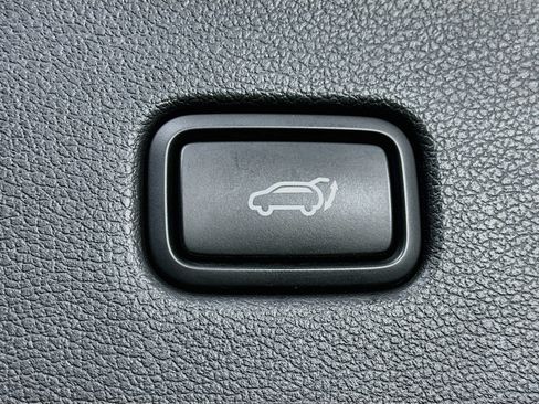 Used 2025 Hyundai Palisade SEL FWD image 31