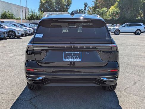 New 2026 Lincoln Nautilus Black Label image 5