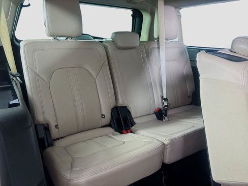 Certified 2022 Ford Expedition Max Limited RWD image 29