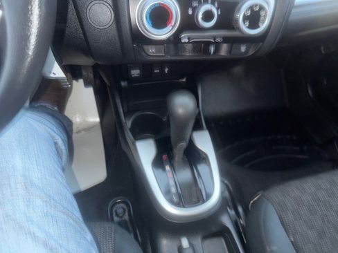 Used 2016 Honda Fit LX image 16