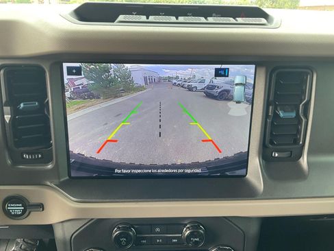 Used 2024 Ford Bronco Wildtrak AWD/4WD image 19