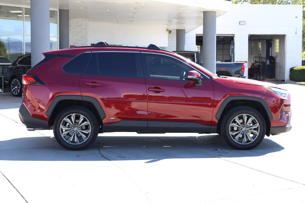 Used 2024 Toyota RAV4 XLE Premium w/ Weather Package AWD/4WD image 7