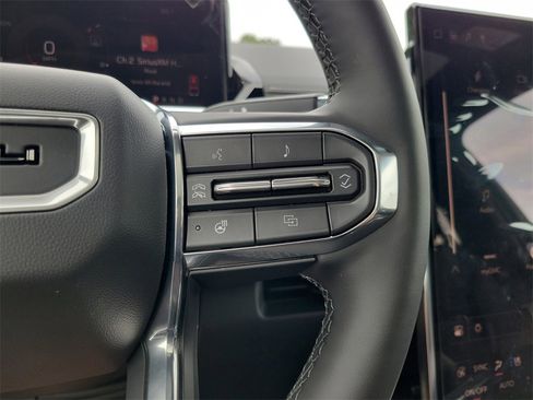 New 2025 GMC Sierra EV Denali image 17