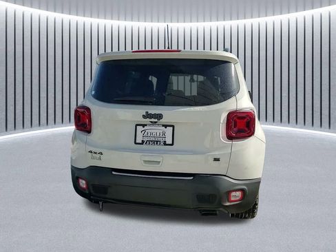 Used 2019 Jeep Renegade Limited w/ Quick Order Package 22P image 10