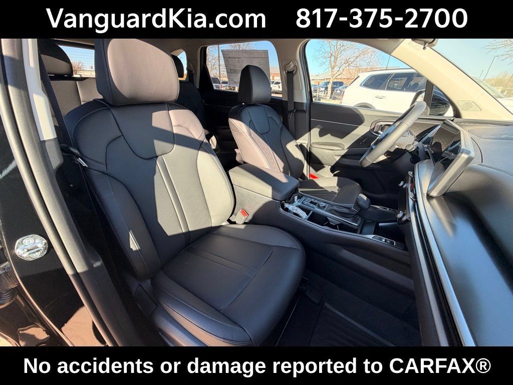 Certified 2026 Kia Sorento S w/ S Panoramic Sunroof Package FWD image 27