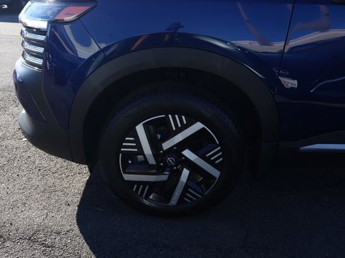 New 2026 Nissan Kicks SV image 11