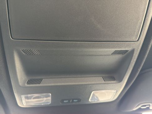 Used 2025 Ford Mustang GT Premium RWD image 24
