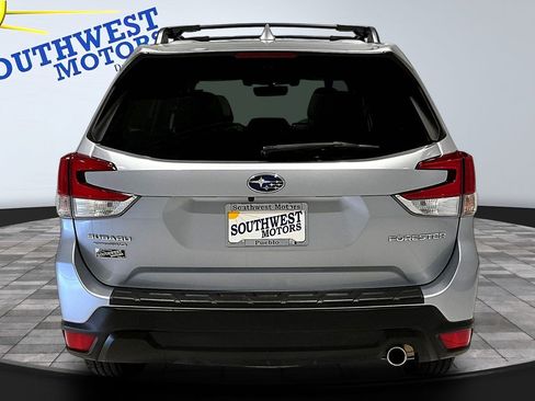 Used 2020 Subaru Forester Limited w/ Popular Package #3 AWD/4WD image 5
