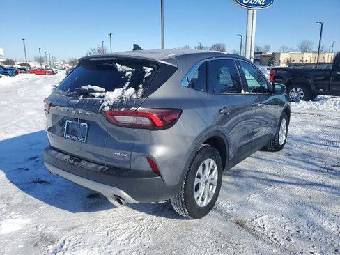 Certified 2023 Ford Escape Active w/ Tech Pack #2 image 4