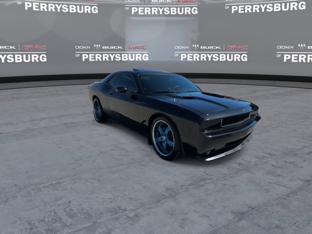 Used 2009 Dodge Challenger R/T RWD image 2