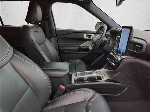 Used 2023 Ford Explorer ST w/ Equipment Group 401A image 26
