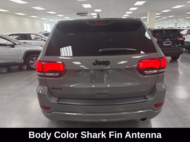 Used 2020 Jeep Grand Cherokee Altitude AWD/4WD image 6