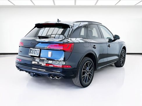 Used 2023 Audi SQ5 Premium Plus w/ Premium Plus Package image 4