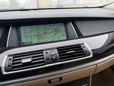 Used 2014 BMW 535i Gran Turismo xDrive image 22