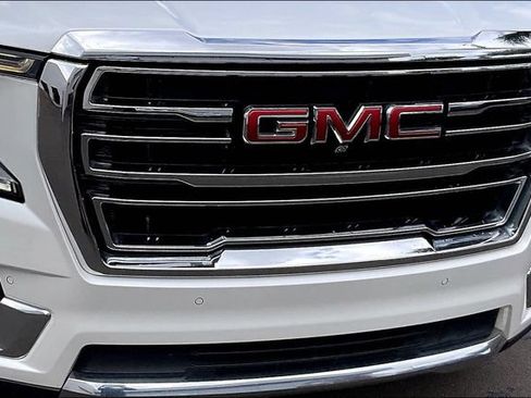 Used 2021 GMC Yukon SLT w/ SLT Luxury Package AWD/4WD image 31