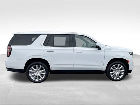 Used 2023 Chevrolet Tahoe High Country AWD/4WD image 9