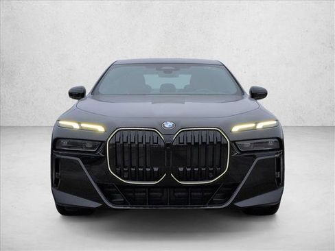 New 2026 BMW 740i xDrive image 6